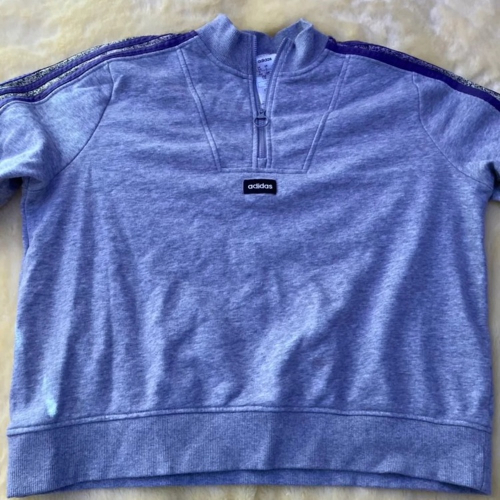 Adidas sweater